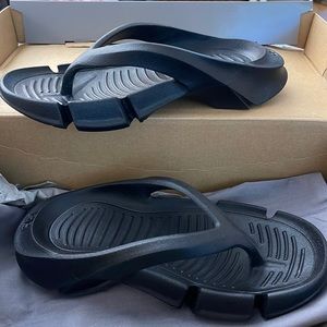 Balenciaga mold Sandal NEW!